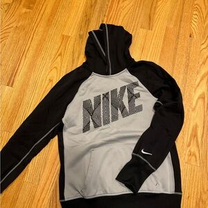 Women’s Nike Thermafit Hoodie